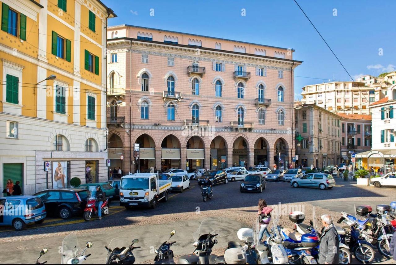 Piazza Colombo-Apartments Sanremo Exteriör bild